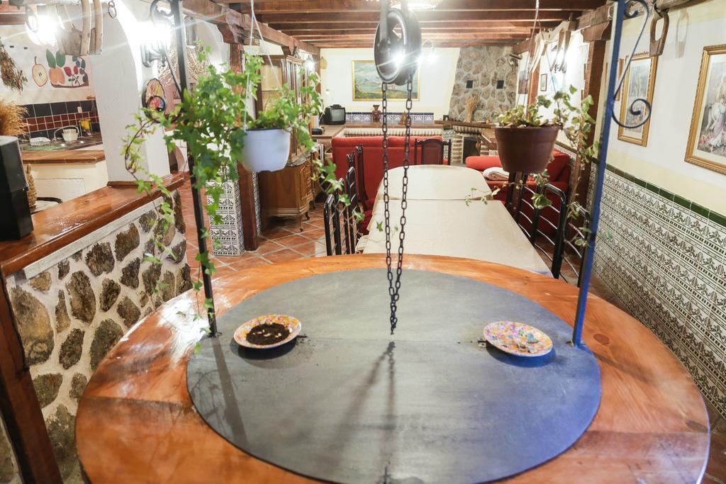 En Casa De Carlos Ortigosa del Monte Zewnętrze zdjęcie